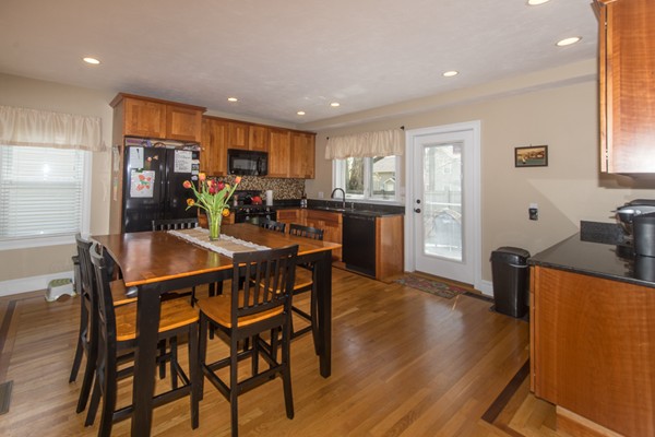 11 Summit Street Maynard, MA 01754 - Photo 1 of 17 Gallery Image 1