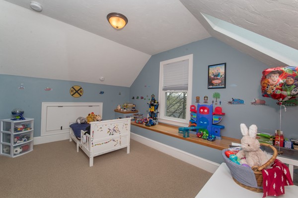 11 Summit Street Maynard, MA 01754 - Photo 11 of 17 Gallery Image 11