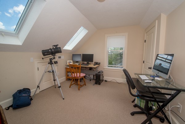 11 Summit Street Maynard, MA 01754 - Photo 12 of 17 Gallery Image 12