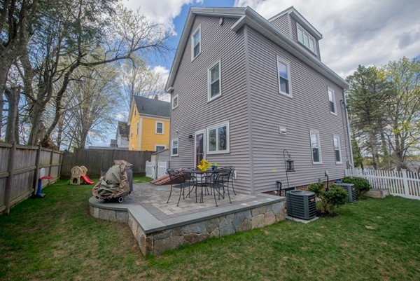 11 Summit Street Maynard, MA 01754 - Photo 17 of 17 Gallery Image 17