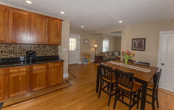 11 Summit Street Maynard, MA 01754 - Photo 5 of 17 Gallery Image 5