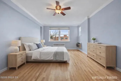 $425,000 | 3 Putnam Hill, Unit 4F, Greenwich, CT 06830