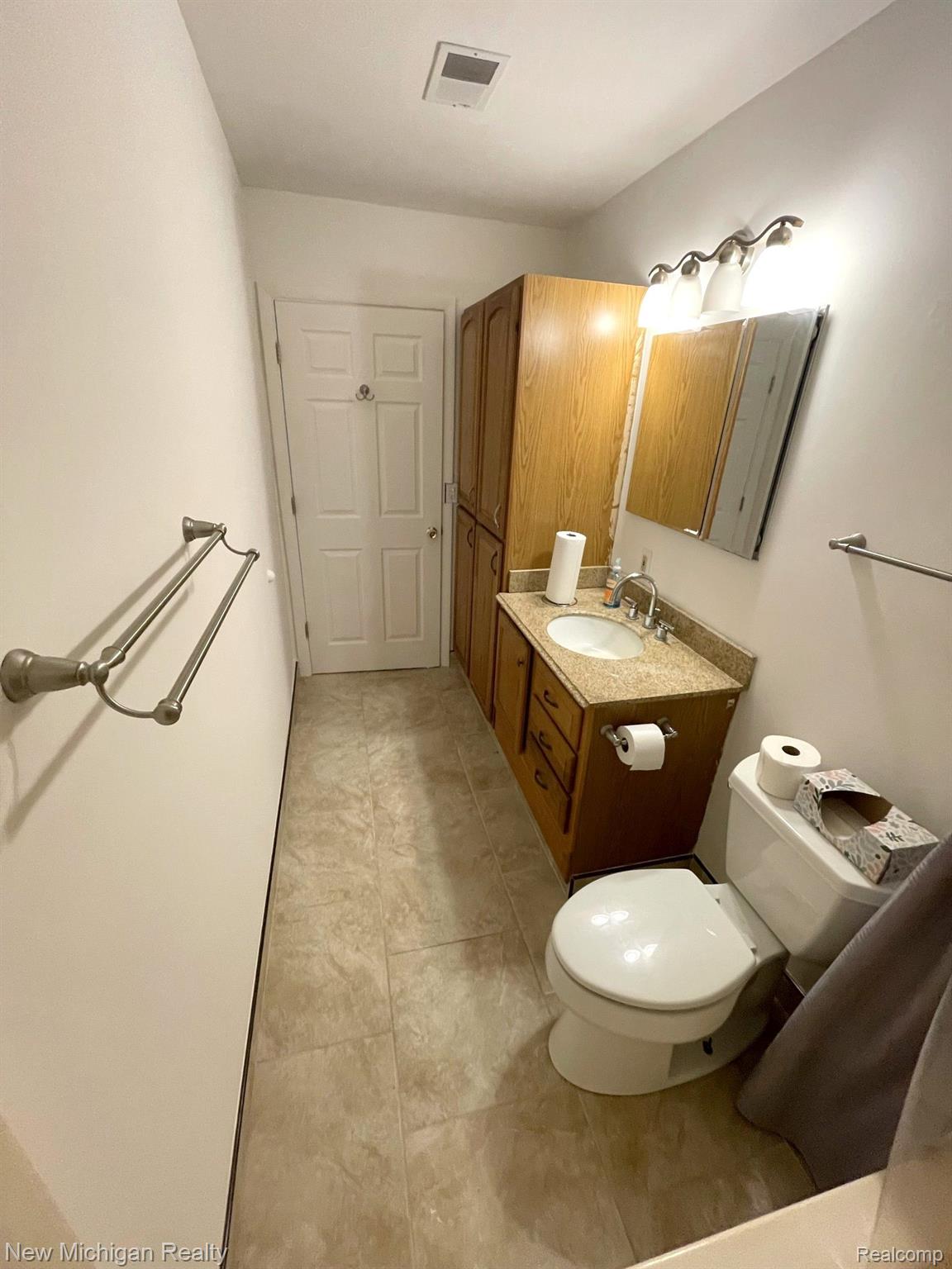 10736 Lansing Road Durand, MI 48429 - Photo 21 of 26 Gallery Image 21