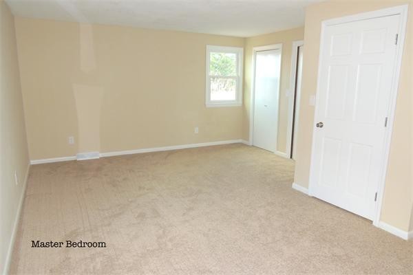83 Wollaston Street Springfield, MA 01119 - Photo 8 of 22 Gallery Image 8