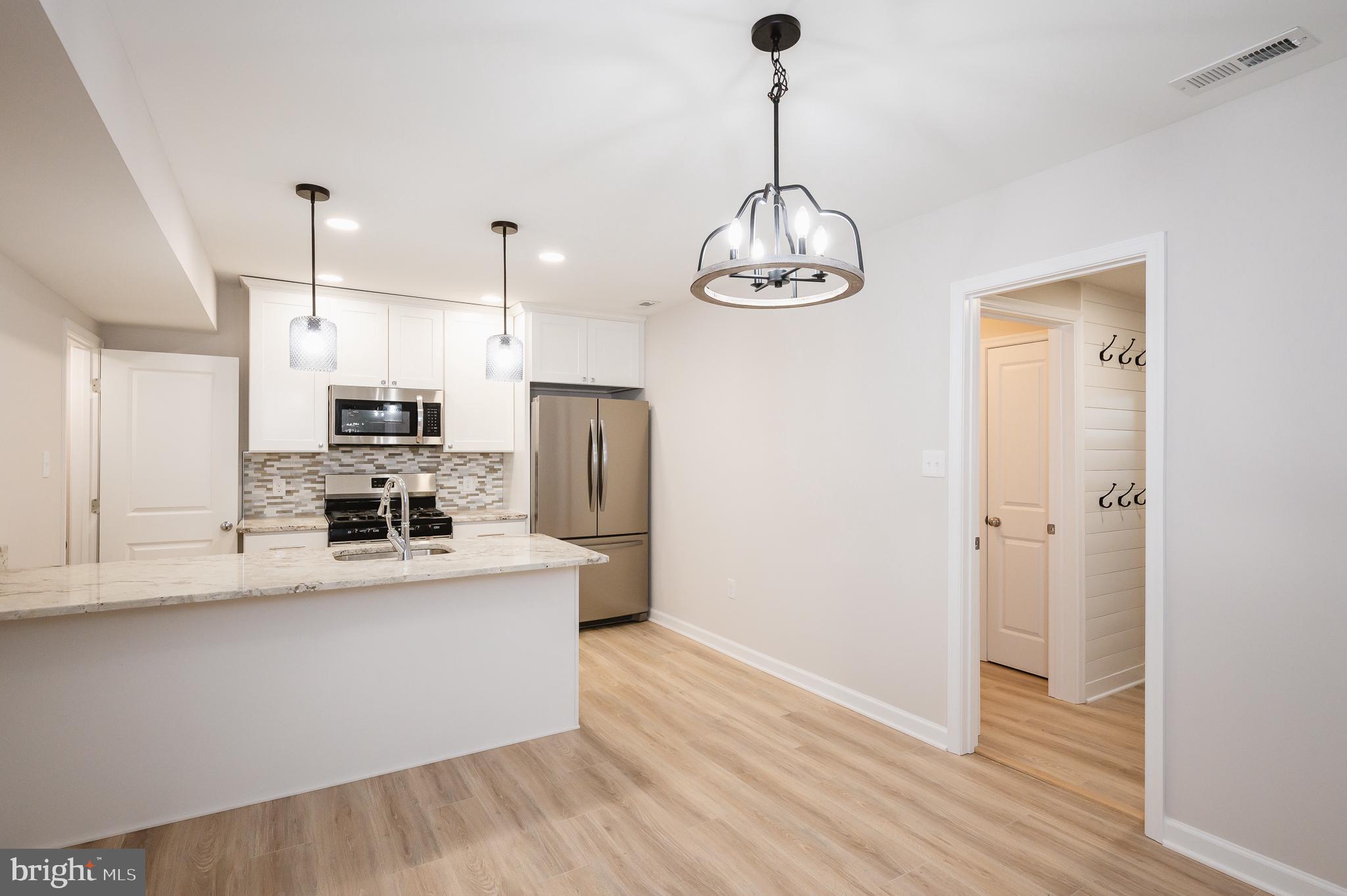 6815 Dunbar Road Dundalk, MD 21222 - Photo 12 of 45