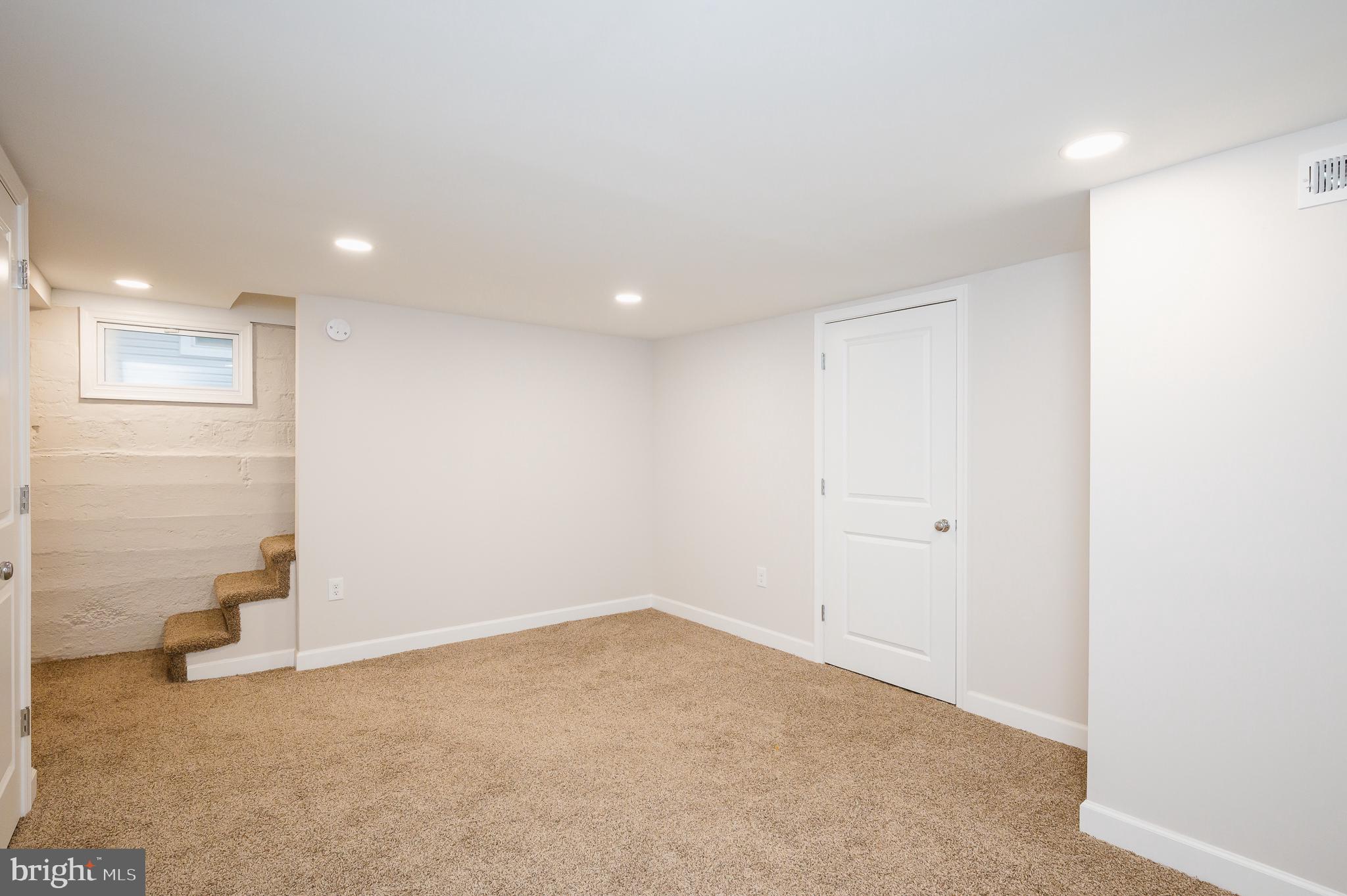 6815 Dunbar Road Dundalk, MD 21222 - Photo 24 of 45