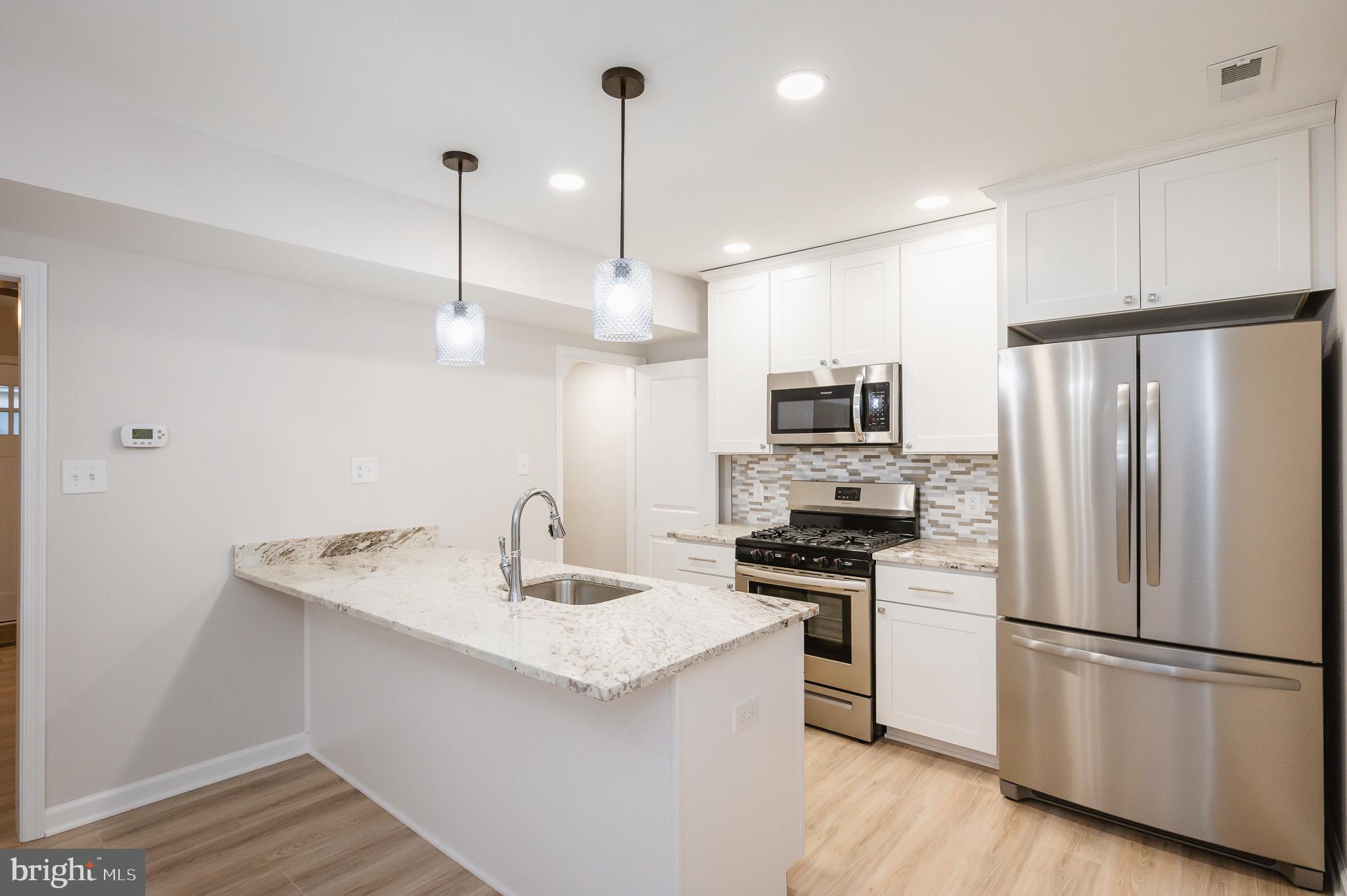 6815 Dunbar Road Dundalk, MD 21222 - Photo 6 of 45