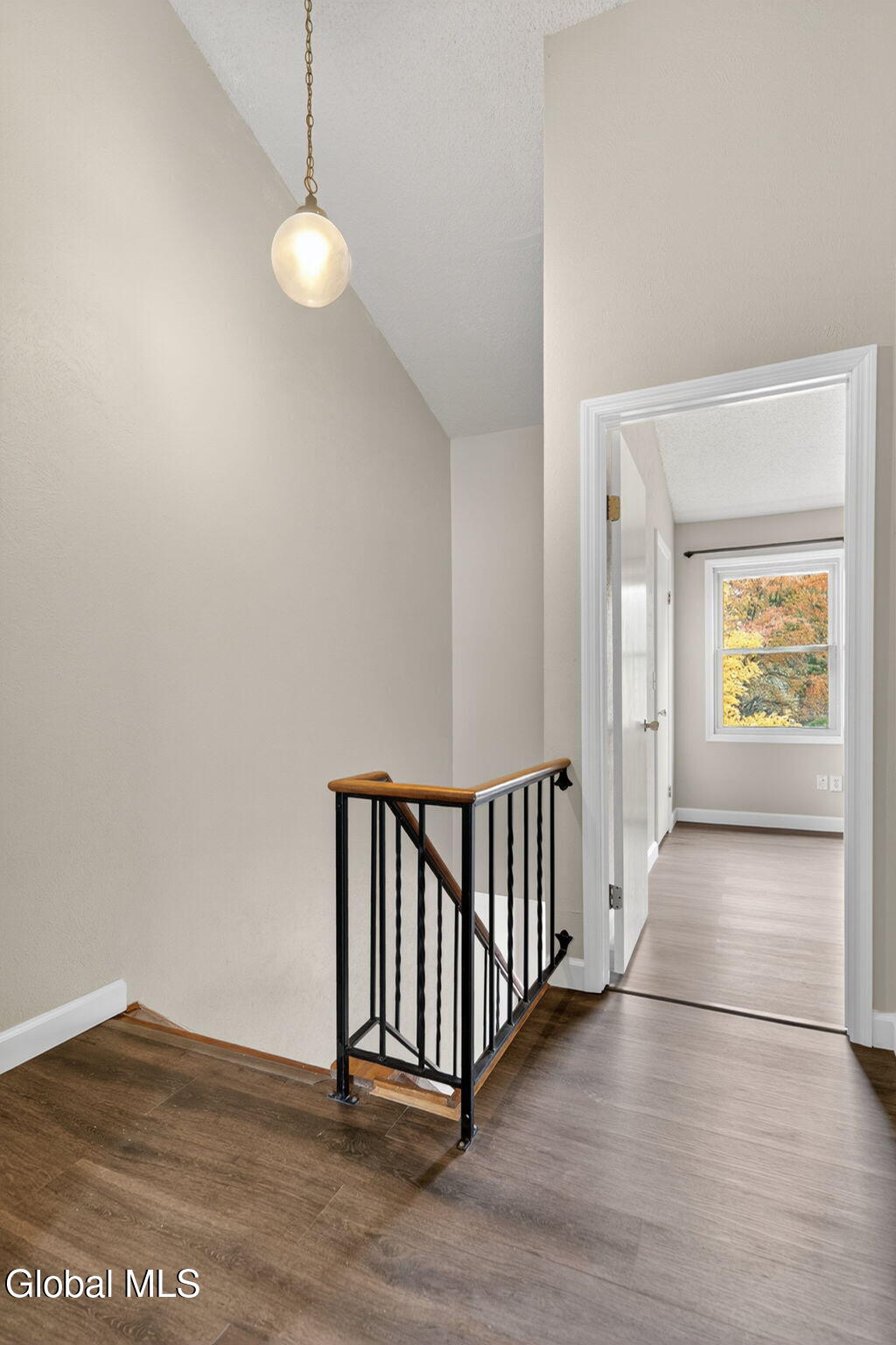 6 Freemans Way Halfmoon, NY 12065 - Photo 13 of 28 14-web-or-mls-014-DSC04970