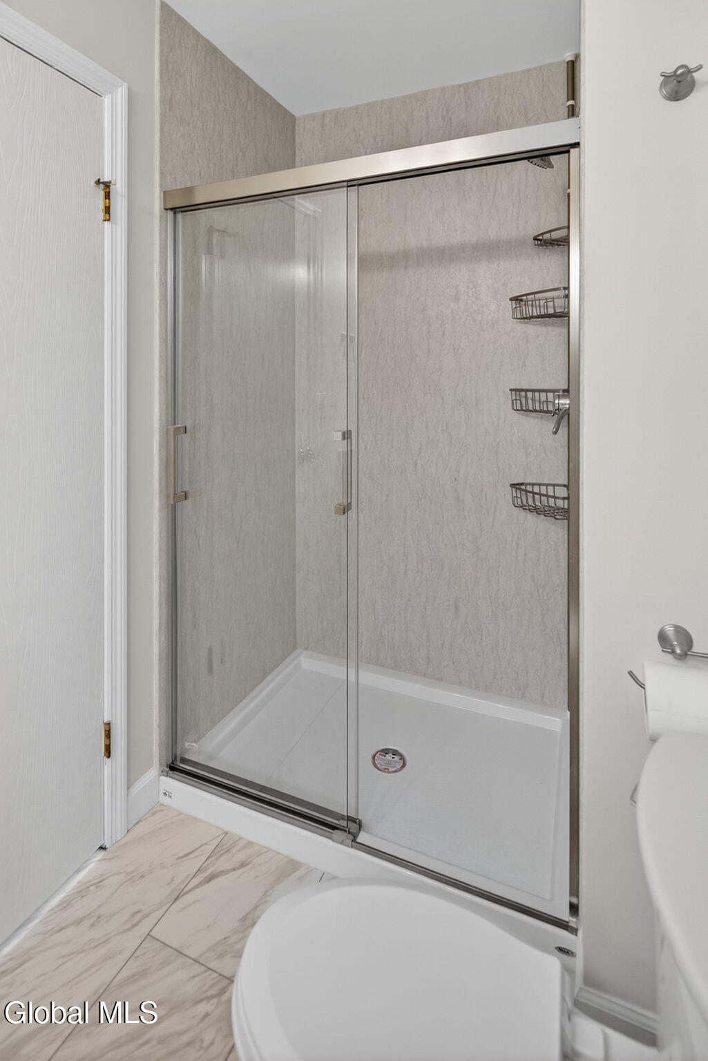 6 Freemans Way Halfmoon, NY 12065 - Photo 18 of 28 19-web-or-mls-019-DSC04901