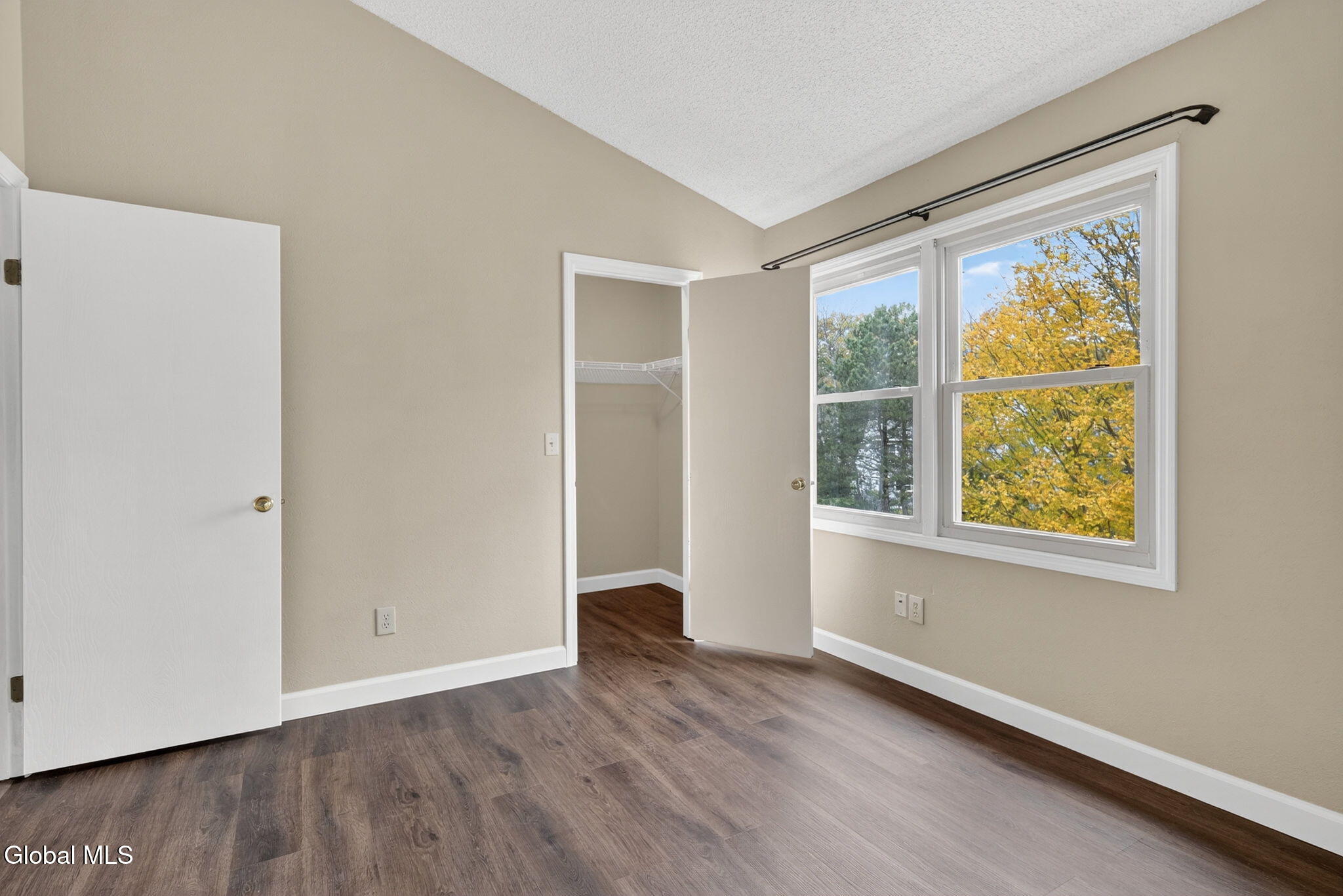 6 Freemans Way Halfmoon, NY 12065 - Photo 20 of 28 21-web-or-mls-021-DSC04957