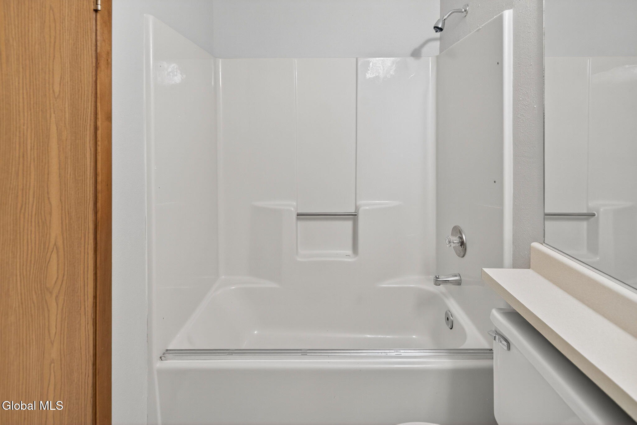 6 Freemans Way Halfmoon, NY 12065 - Photo 23 of 28 24-web-or-mls-024-DSC04948