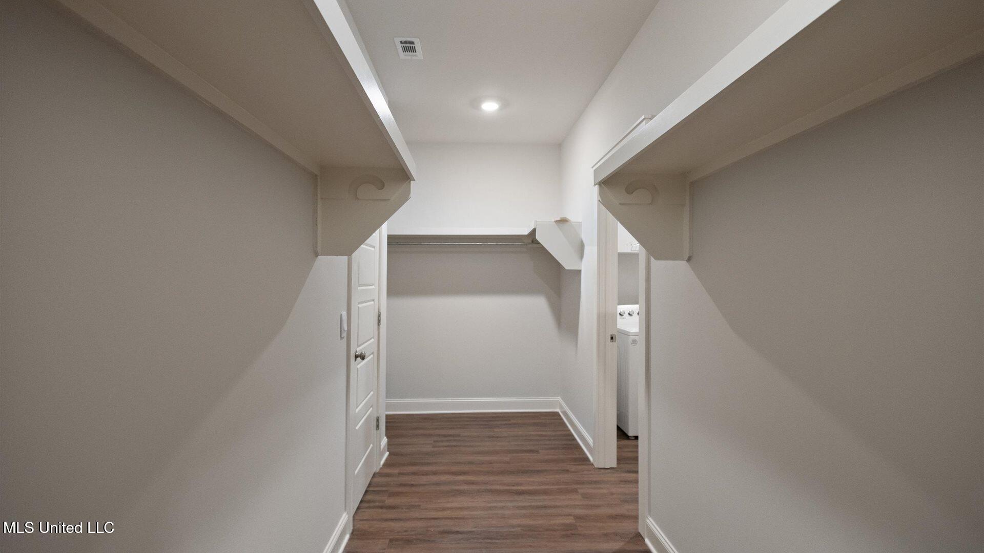 136 Cornerstone Drive Brandon, MS 39042 - Photo 31 of 38 36-3HTP4557