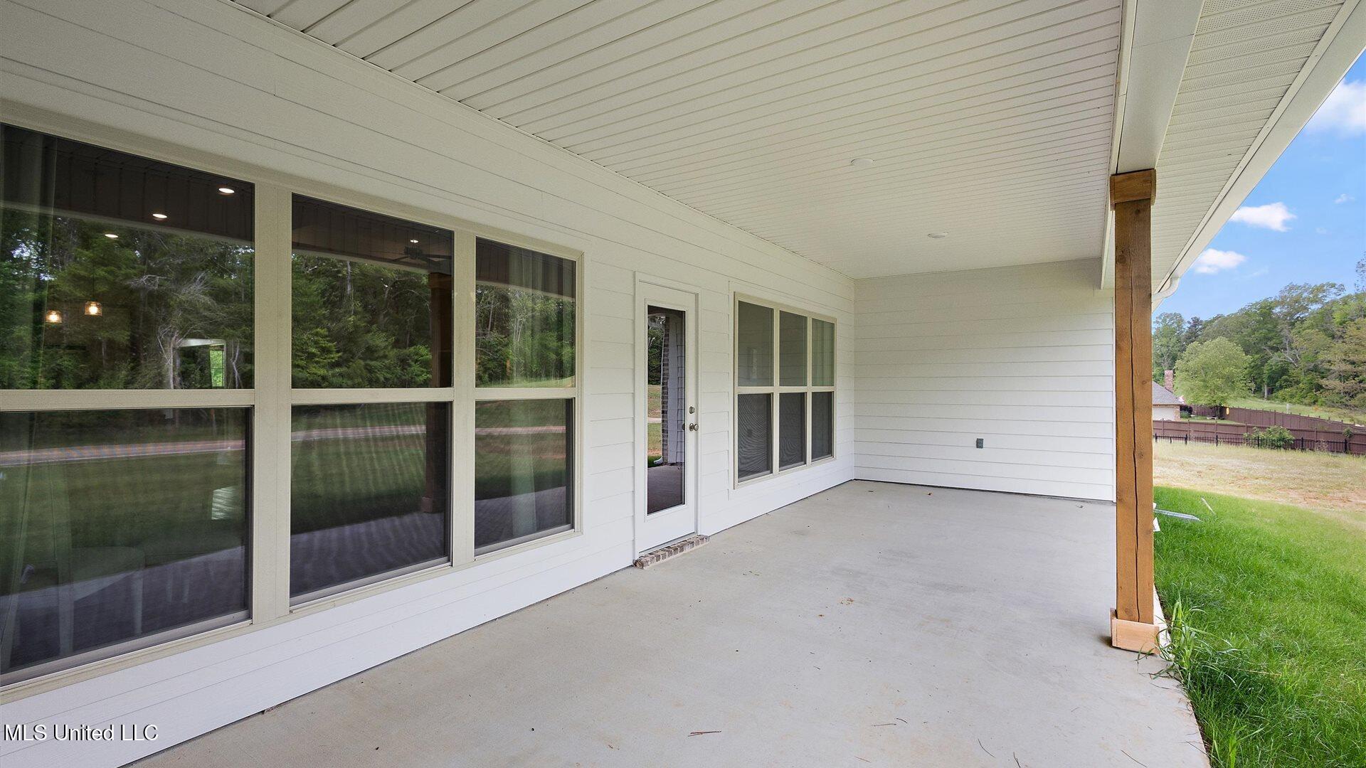 136 Cornerstone Drive Brandon, MS 39042 - Photo 38 of 38 43-3HTP4582