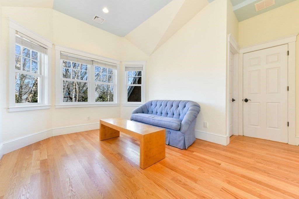 11 Sunnyside Road Needham, MA 02494 - Photo 18 of 29