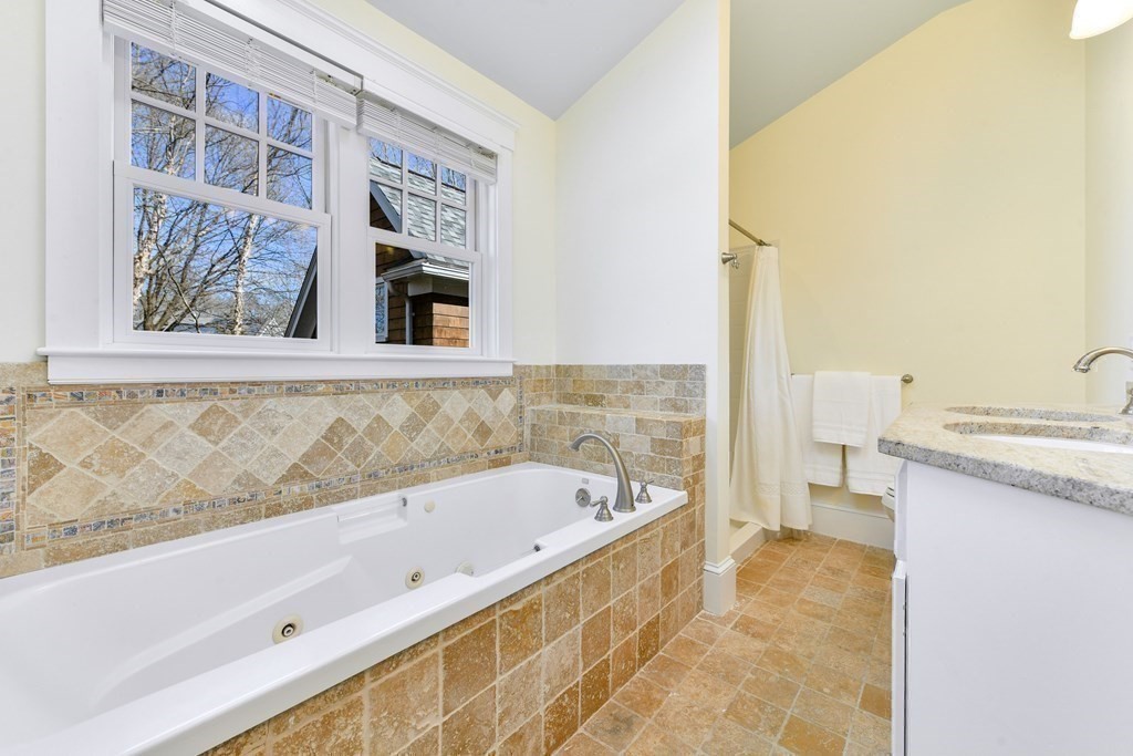 11 Sunnyside Road Needham, MA 02494 - Photo 20 of 29