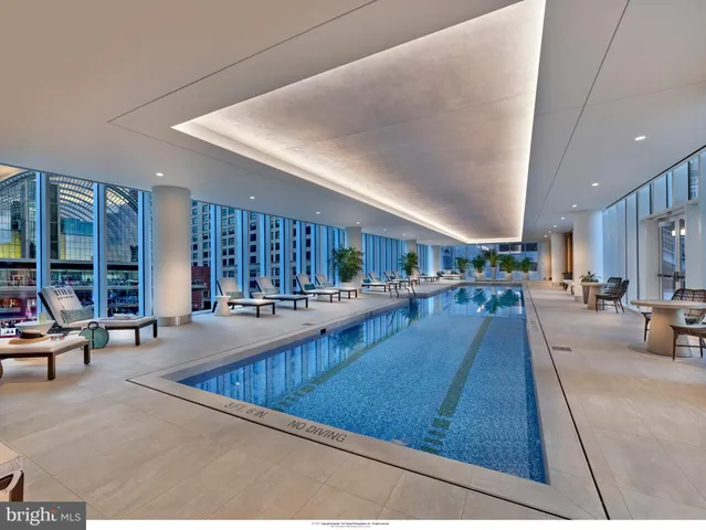 $1,495,000 | 301 South Broad Street, Unit 804, Philadelphia, PA 19107