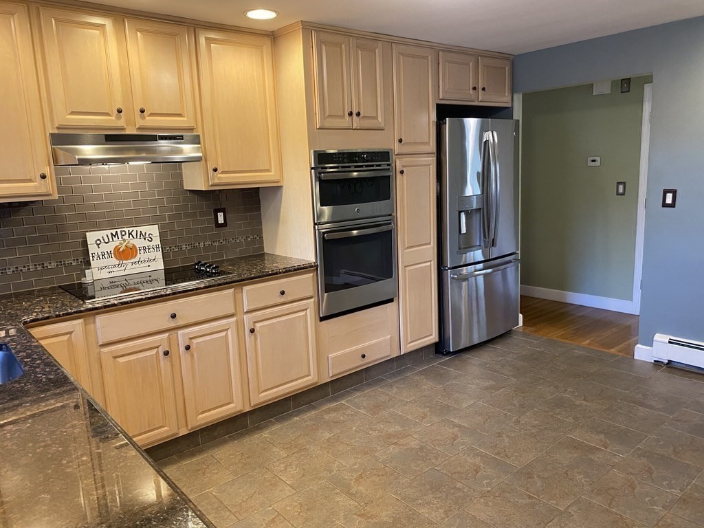77 Wentworth Road Revere, MA 02151 - Photo 13 of 31 Gallery Image 13