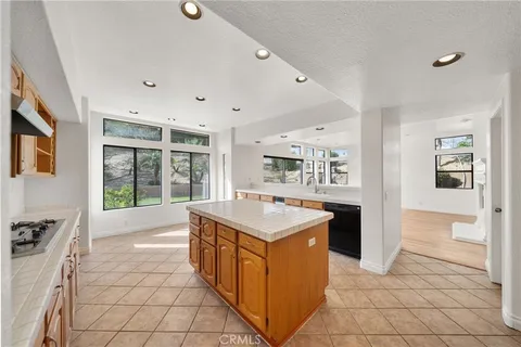 $1,199,900 | 2860 Hidden Hills Way West, Corona, CA 92882