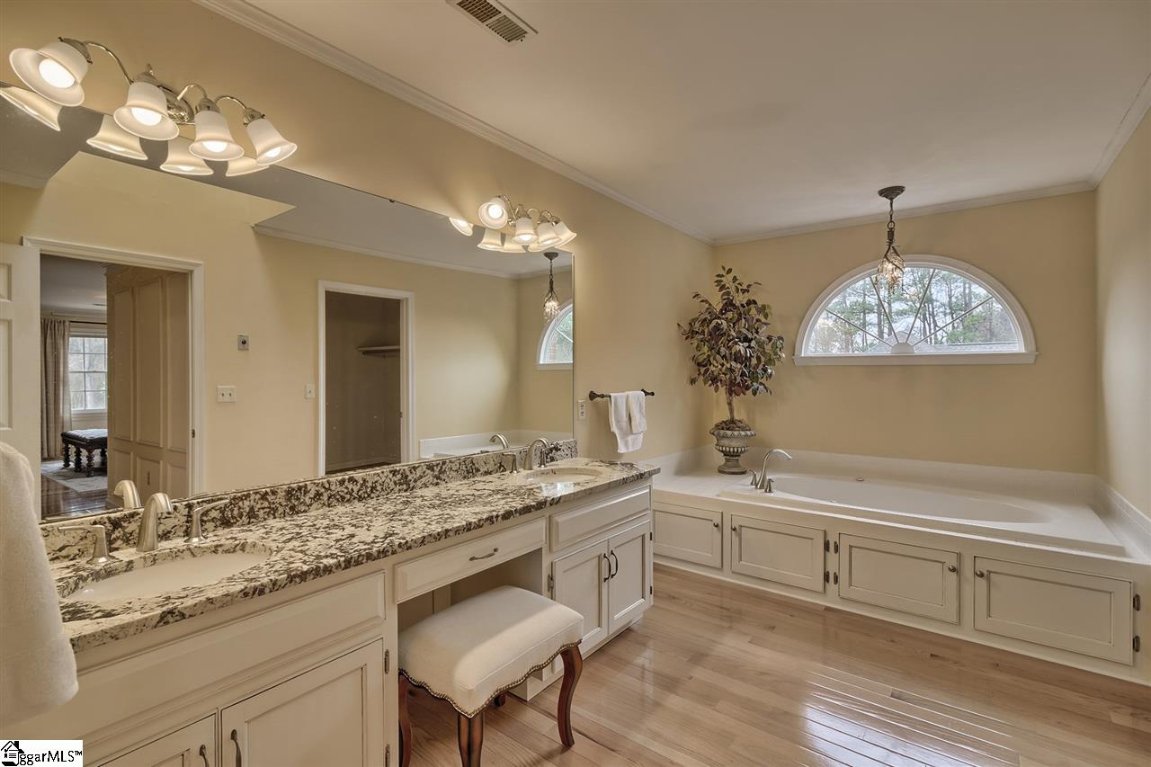 703 Little Creek Road Anderson, SC 29621 - Photo 14 of 29
