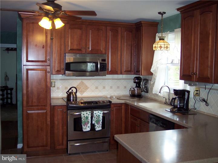 1 Barrel Run Road Quakertown, PA 18951 - Photo 8 of 25 Kitchen
