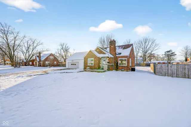 $263,000 | 222 Coovert Street, Columbus, IN 47201