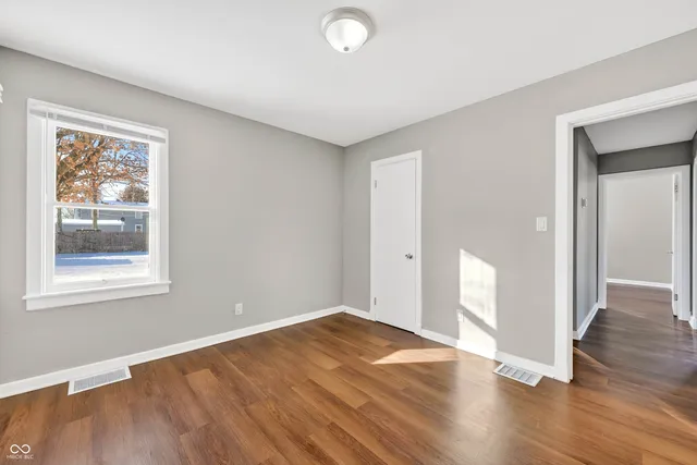 $263,000 | 222 Coovert Street, Columbus, IN 47201