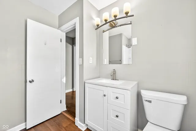 $263,000 | 222 Coovert Street, Columbus, IN 47201