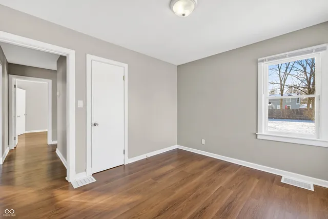 $263,000 | 222 Coovert Street, Columbus, IN 47201