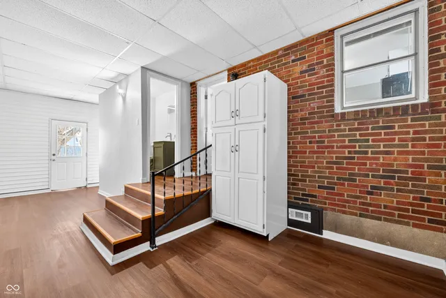 $263,000 | 222 Coovert Street, Columbus, IN 47201