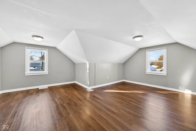 $263,000 | 222 Coovert Street, Columbus, IN 47201