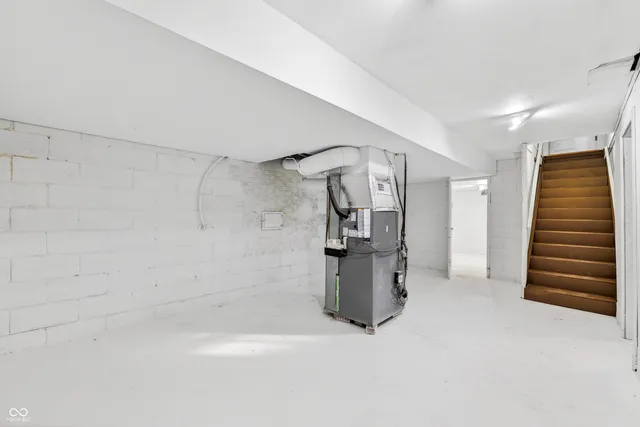 $263,000 | 222 Coovert Street, Columbus, IN 47201