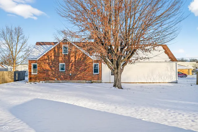 $263,000 | 222 Coovert Street, Columbus, IN 47201