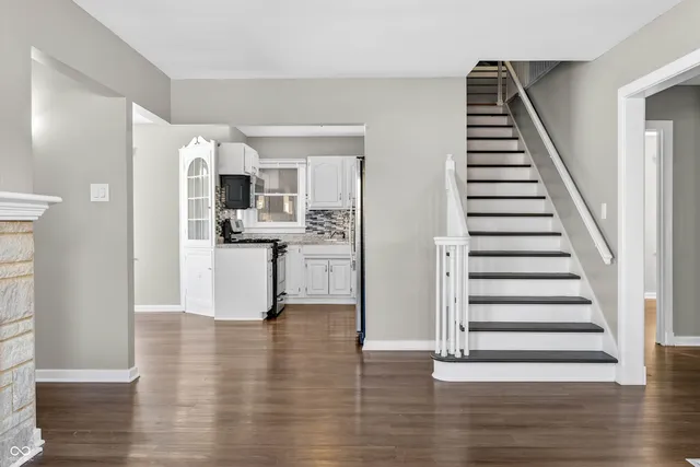 $263,000 | 222 Coovert Street, Columbus, IN 47201