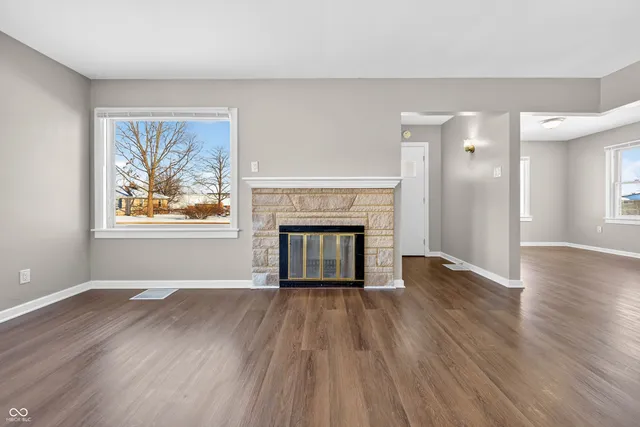 $263,000 | 222 Coovert Street, Columbus, IN 47201