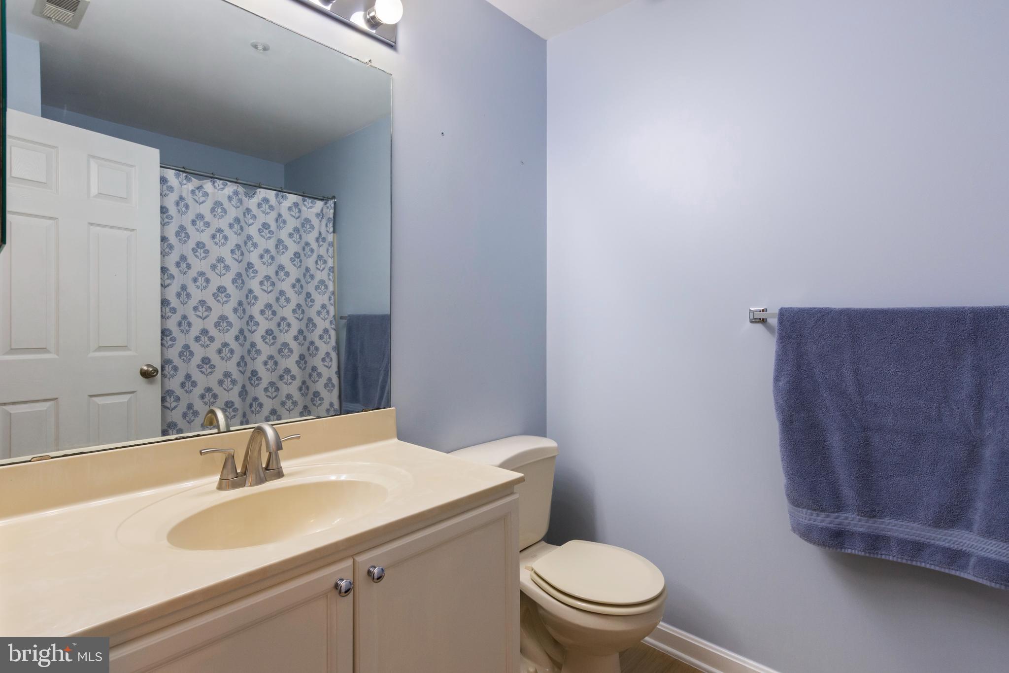 2406 Ellsworth Way, Unit 3B Frederick, MD 21702 - Photo 22 of 27 Guest Bath
