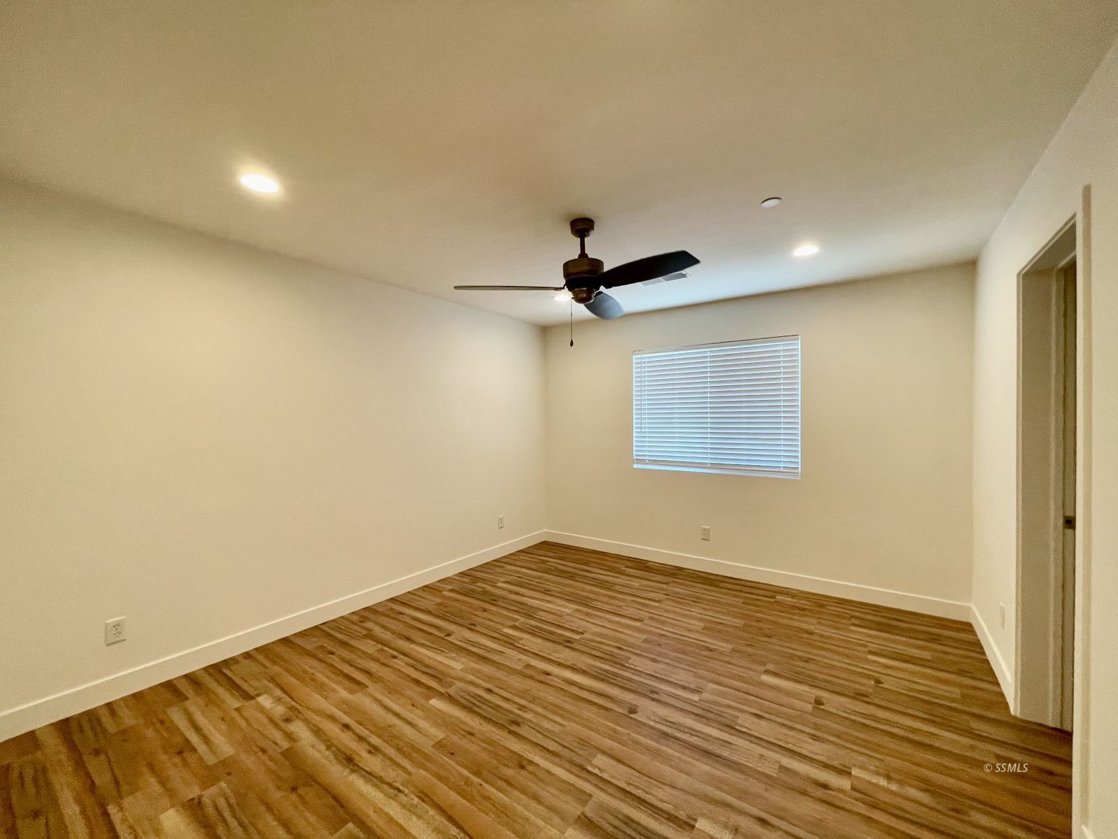 313 West Church Avenue Ridgecrest, CA 93555 - Photo 18 of 26