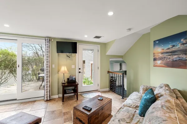 $1,650,000 | 12 Andrews Street, Gloucester, MA 01930