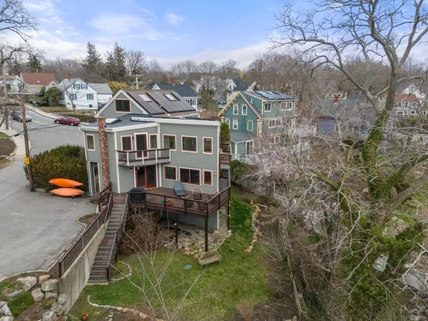 $1,650,000 | 12 Andrews Street, Gloucester, MA 01930