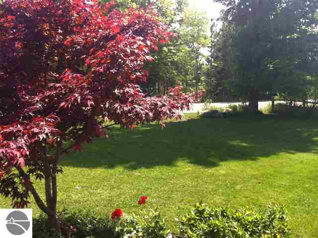 1819 Lardie Road Traverse City, MI 49696 - Photo 19 of 19 1746652-18.JPG