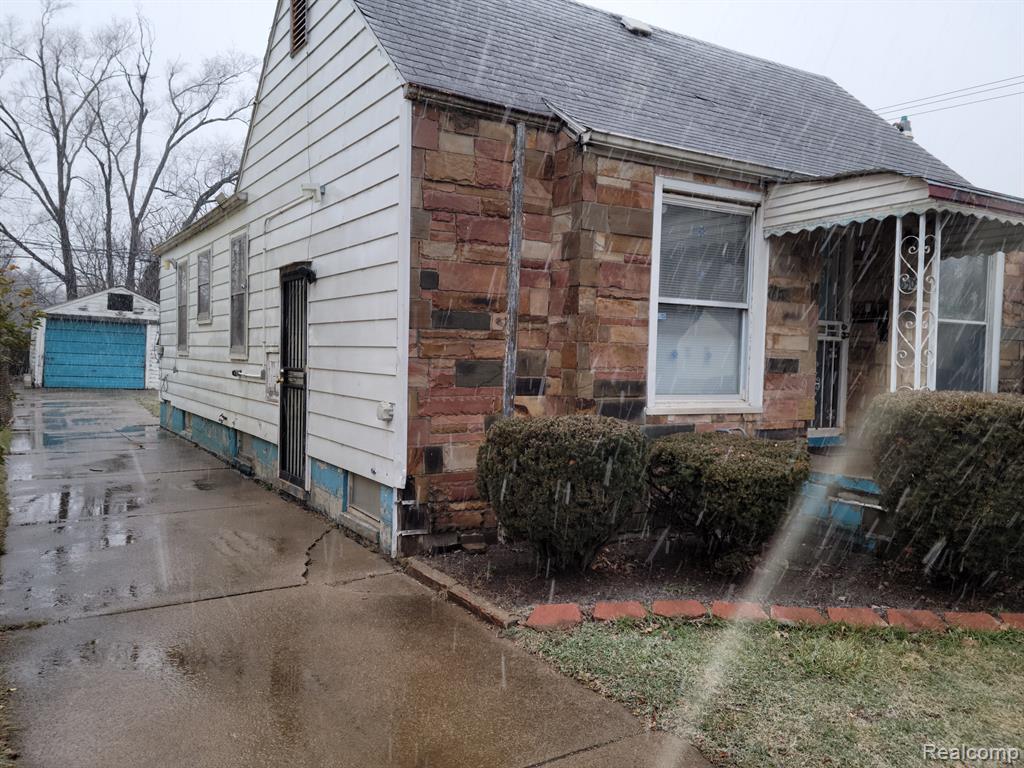 8509 Minock Street Detroit, MI 48228 - Photo 2 of 26