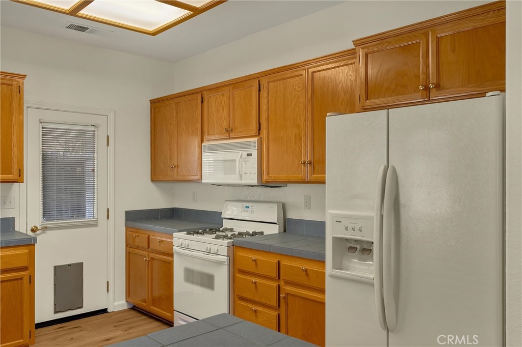 2636 Amanecida Common Chico, CA 95928 - Photo 12 of 30