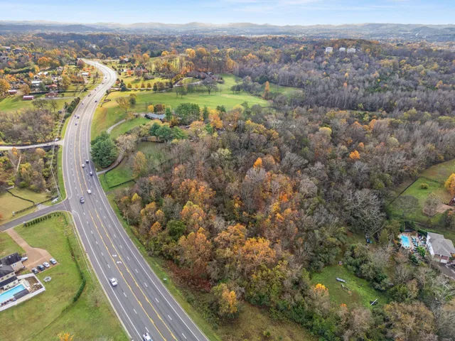 $1,249,000 | 4087 Murfreesboro Road, Franklin, TN 37067