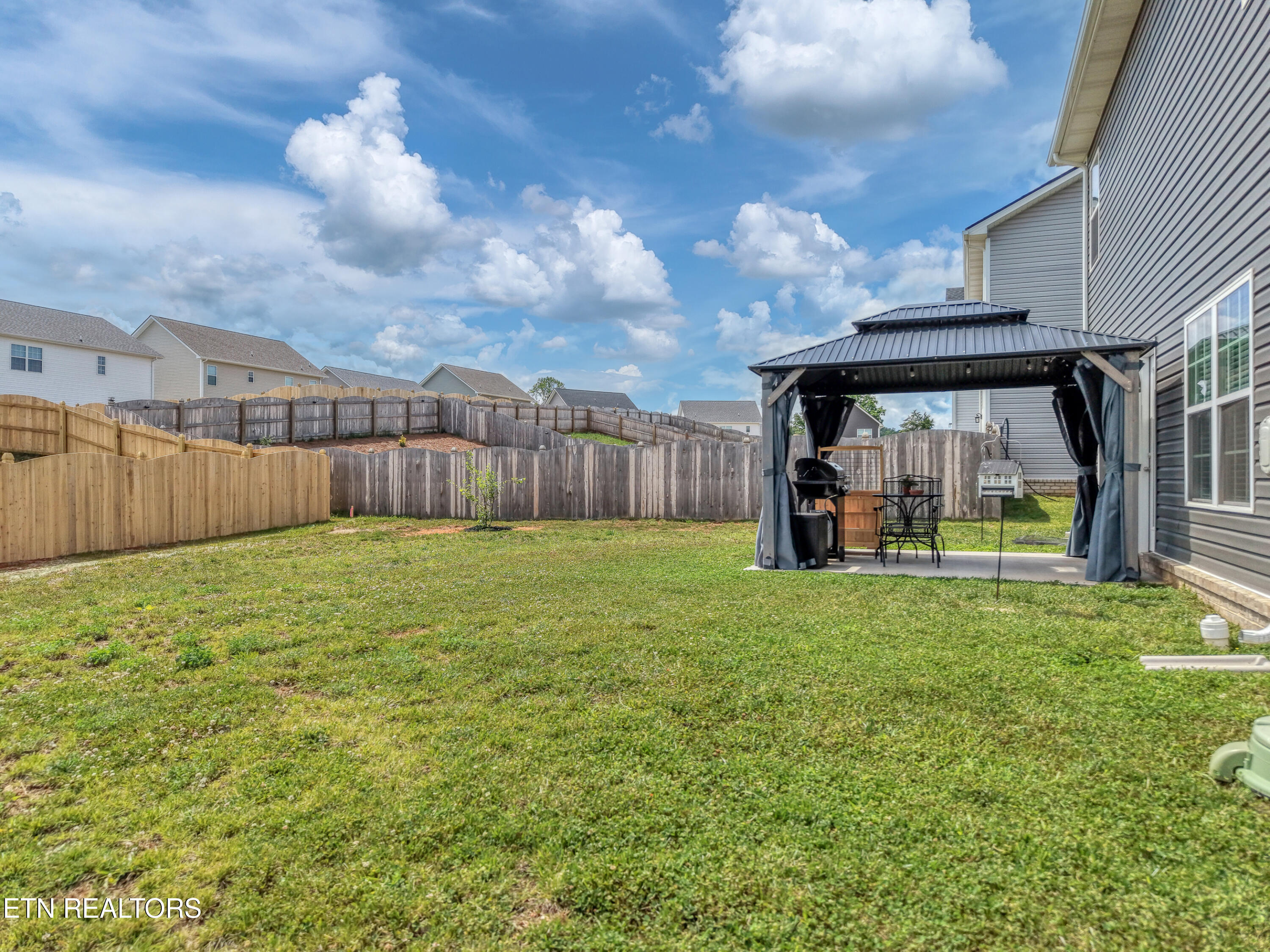 7707 Honey Oaks Road Corryton, TN 37721 - Photo 4 of 42 DJI_20260511151152_0068_D