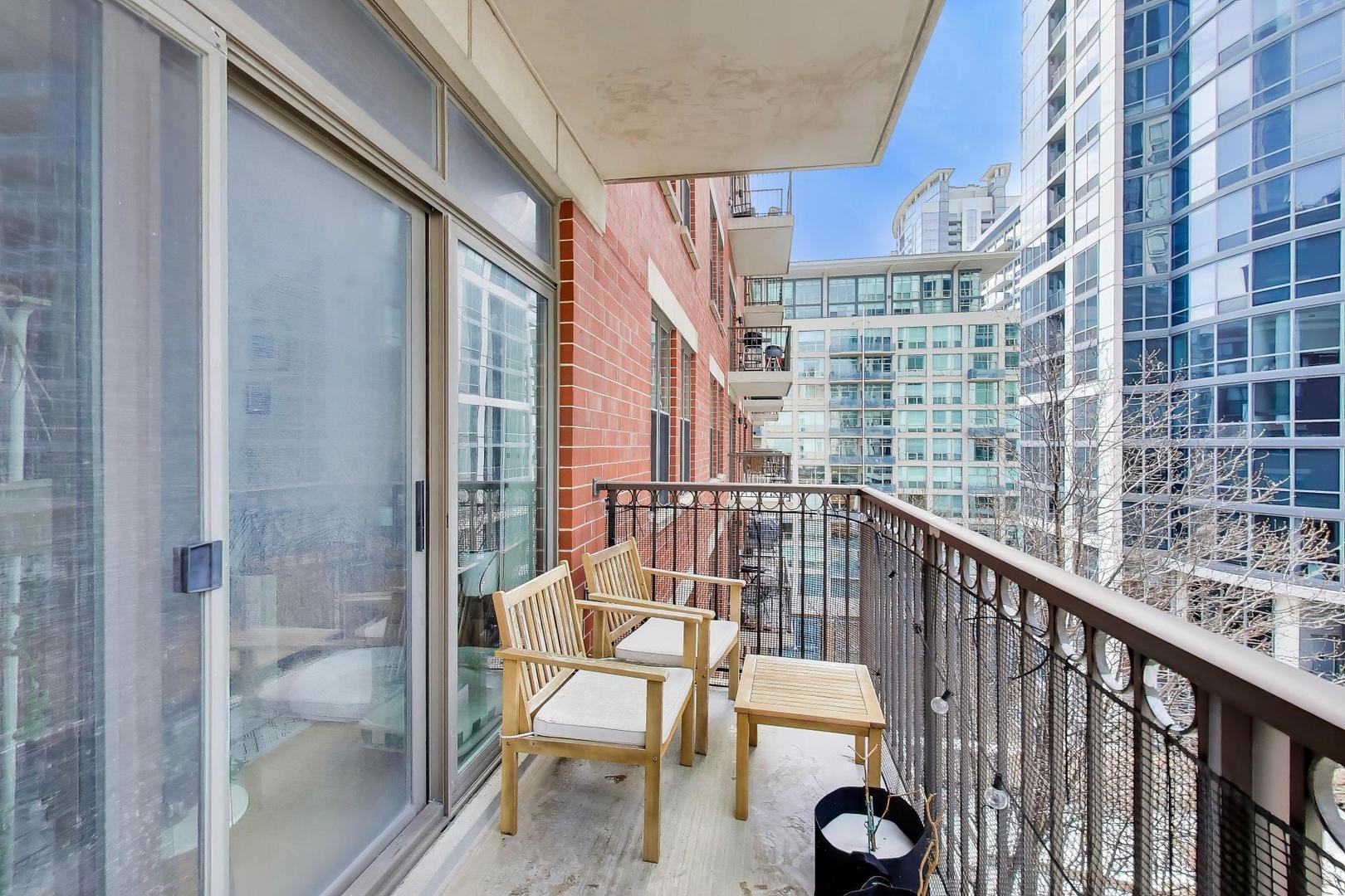 1250 South Indiana Avenue, Unit 1013 Chicago, IL 60605 - Photo 17 of 28