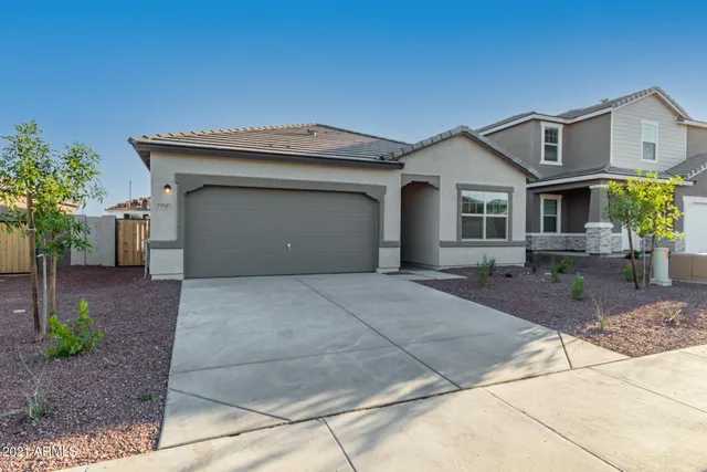 $1,875 | 19585 West Annika Drive, Litchfield Park, AZ 85340