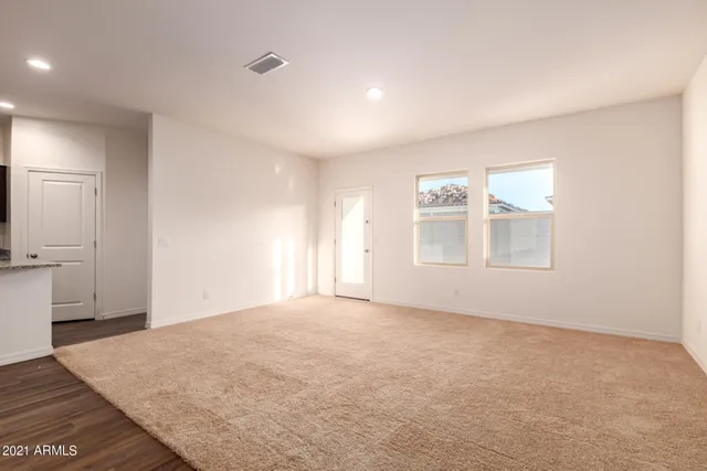 $1,875 | 19585 West Annika Drive, Litchfield Park, AZ 85340