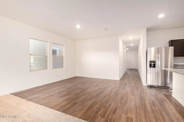 $1,875 | 19585 West Annika Drive, Litchfield Park, AZ 85340