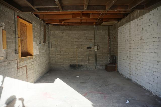 44822 Genoa Avenue Lancaster, CA 93534 - Photo 27 of 27 a view of bathroom with shower