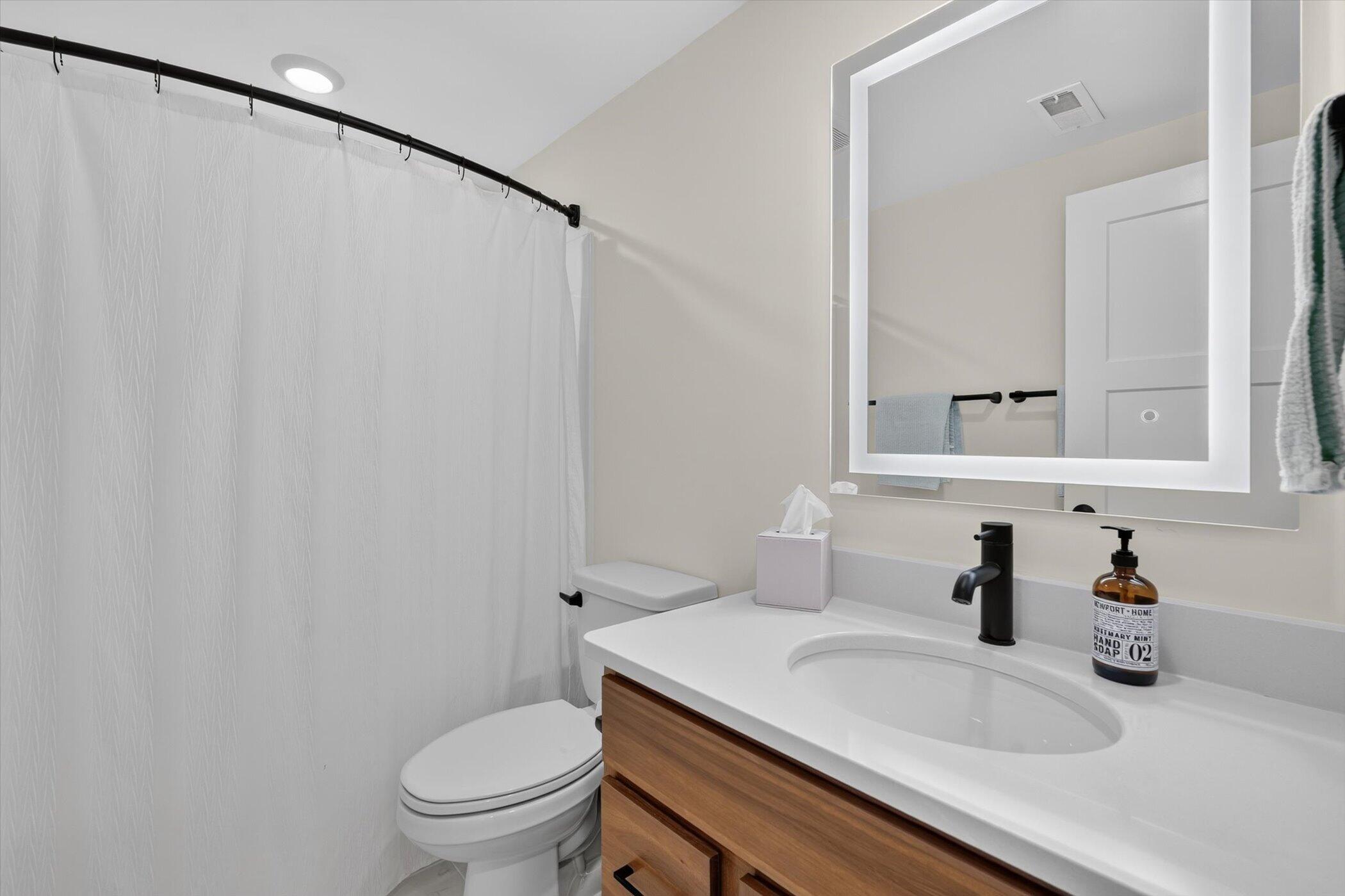 7895 Oak Grove Road Howell, MI 48855 - Photo 53 of 83 54-7895-Oak-Grove-Rd-WindowStill-Photogr
