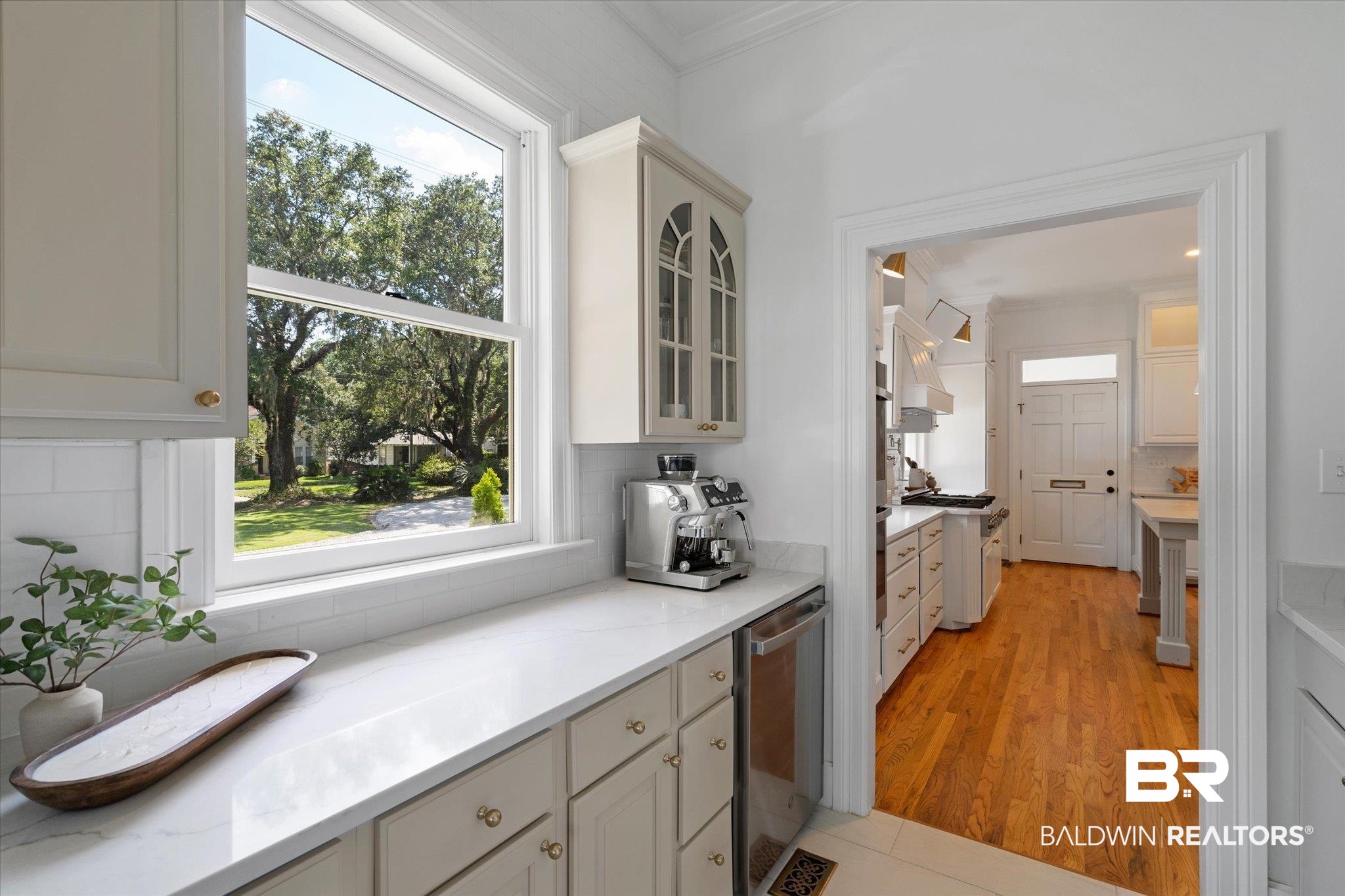 2400 Spring Hill Avenue Mobile, AL 36607 - Photo 16 of 50